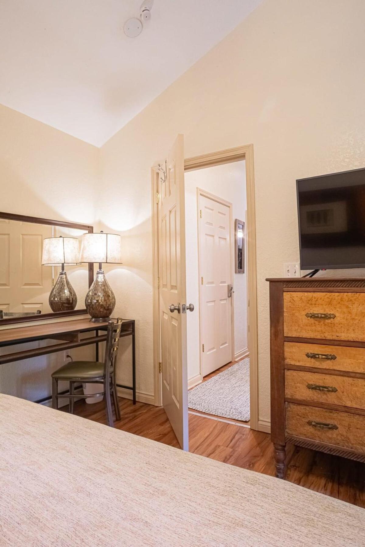 Cabin C In The Gatlinburg Art & Craft Community Экстерьер фото