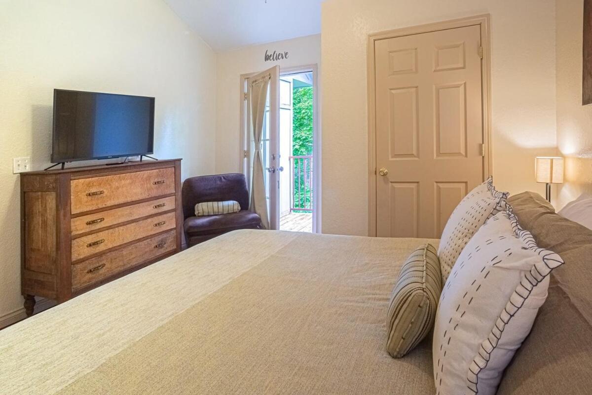 Cabin C In The Gatlinburg Art & Craft Community Экстерьер фото