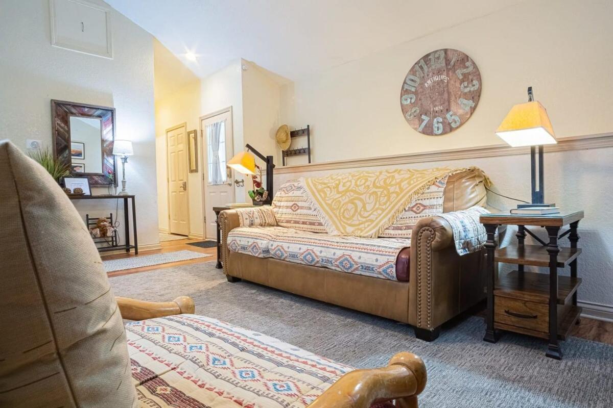 Cabin C In The Gatlinburg Art & Craft Community Экстерьер фото