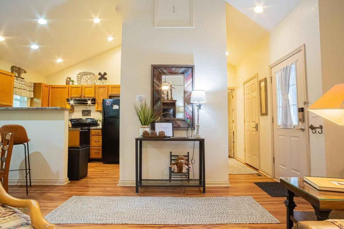 Cabin C In The Gatlinburg Art & Craft Community Экстерьер фото
